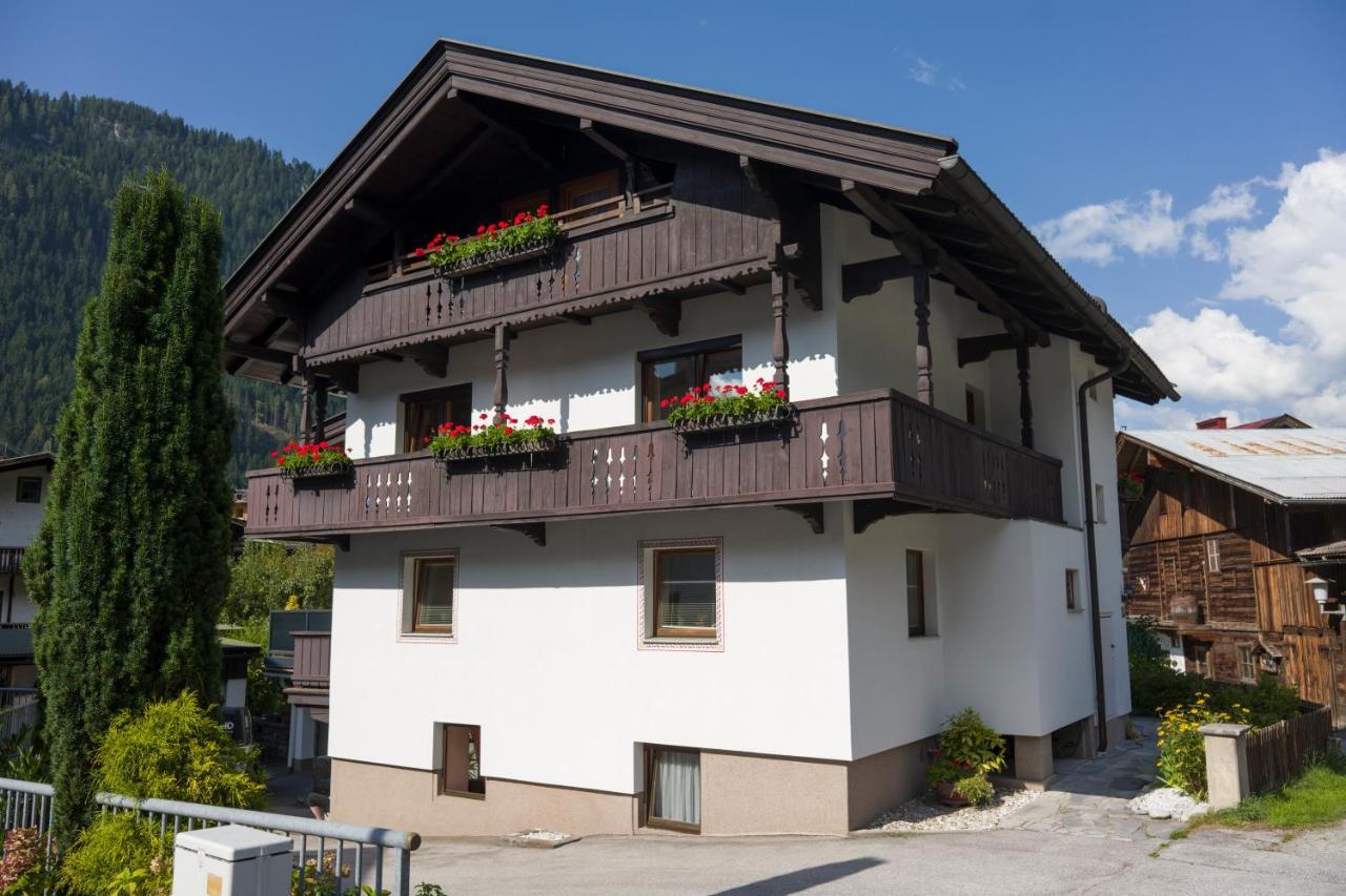 Alpenliving Apartment Mayrhofen Exterior photo